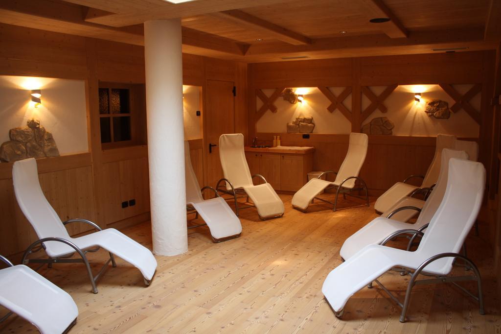 Agriturismo Pianrestel Cavalese Kültér fotó
