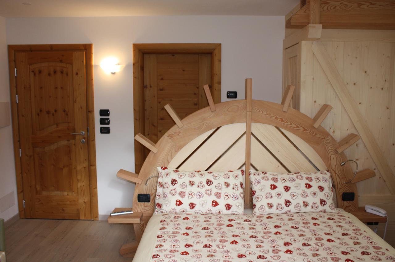 Agriturismo Pianrestel Cavalese Kültér fotó